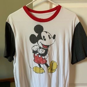 Men’s L Mickey Mouse T-shirt